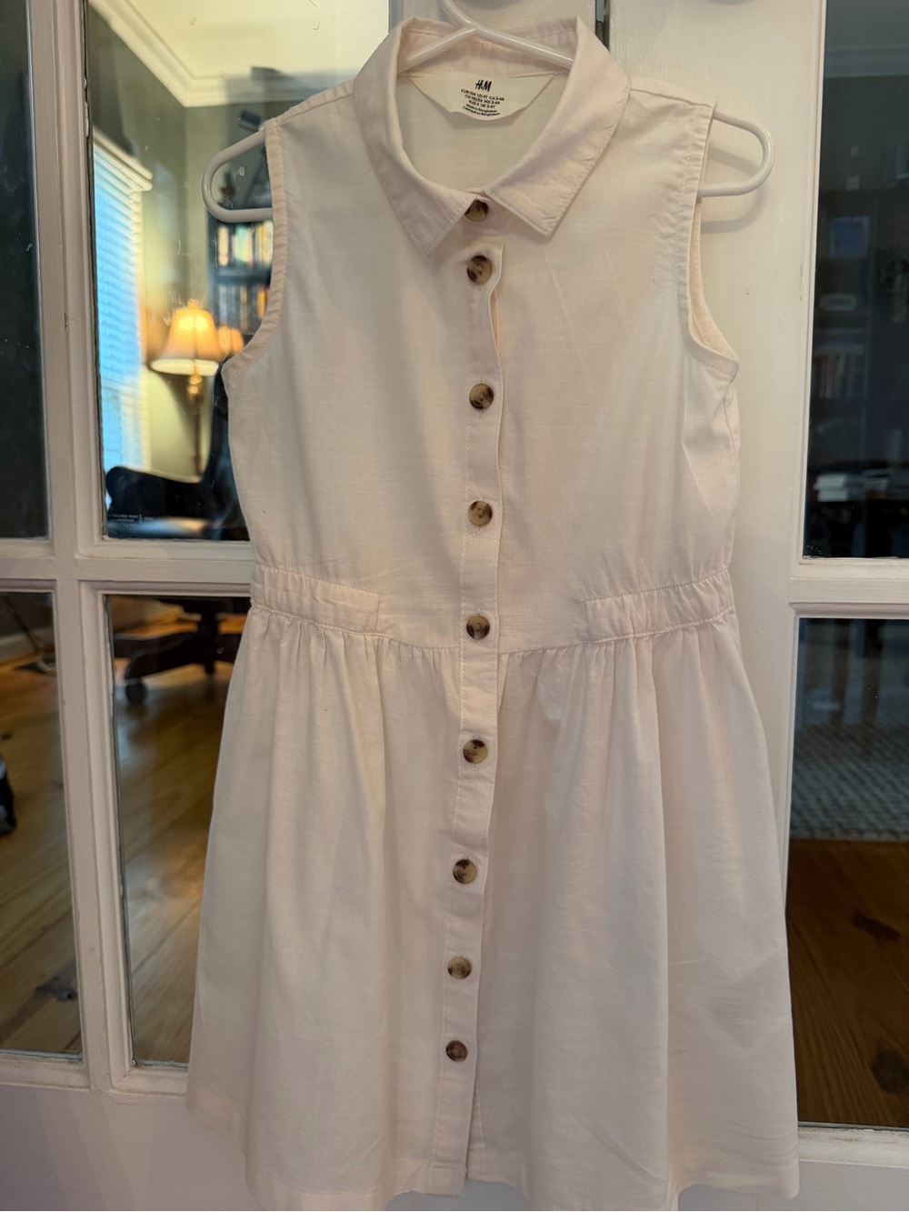 H&M Girls' Sleeveless Button-Front Dress in  Off White